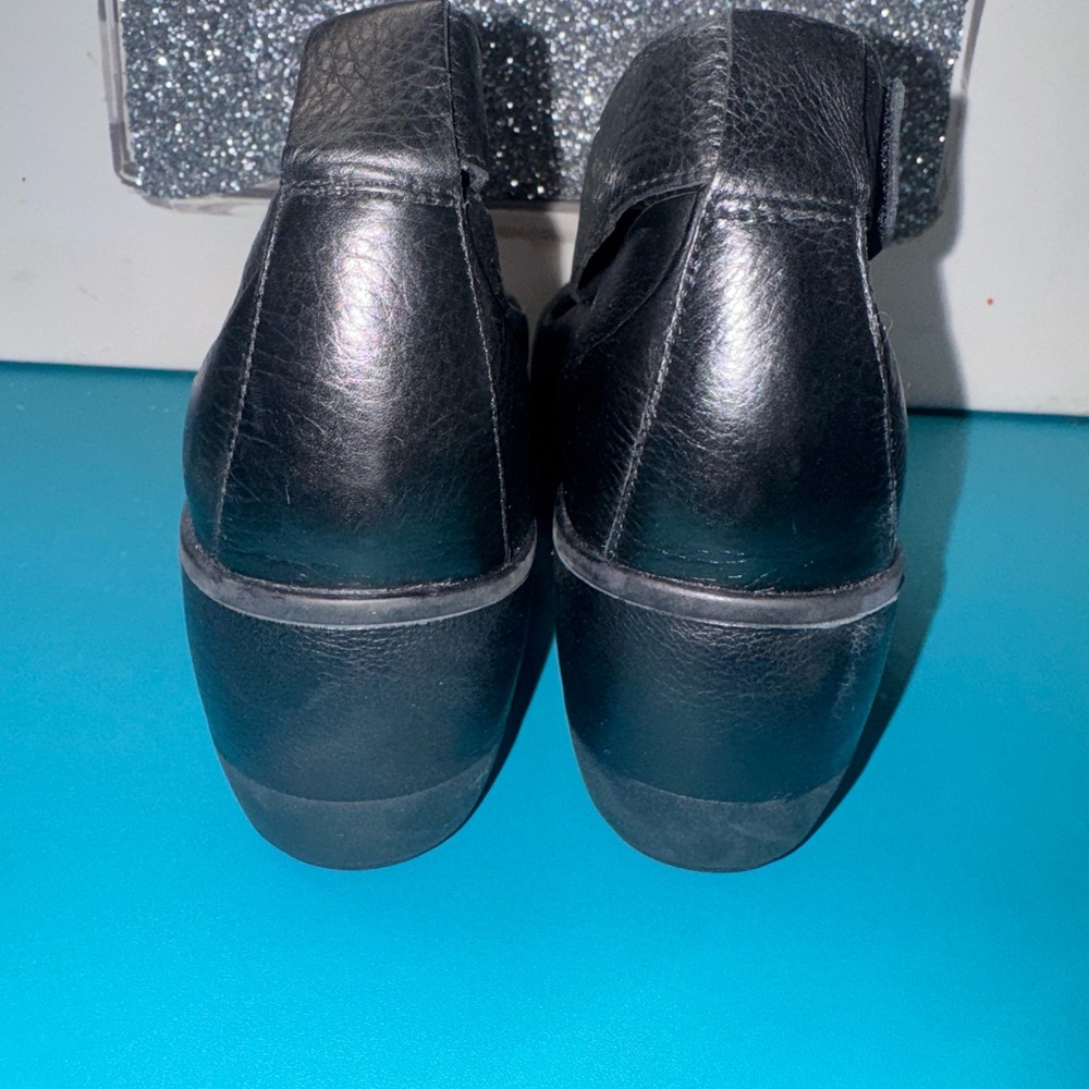 Clarks Black Leather Wedge Mary Jane Pumps - Picture 5 of 14